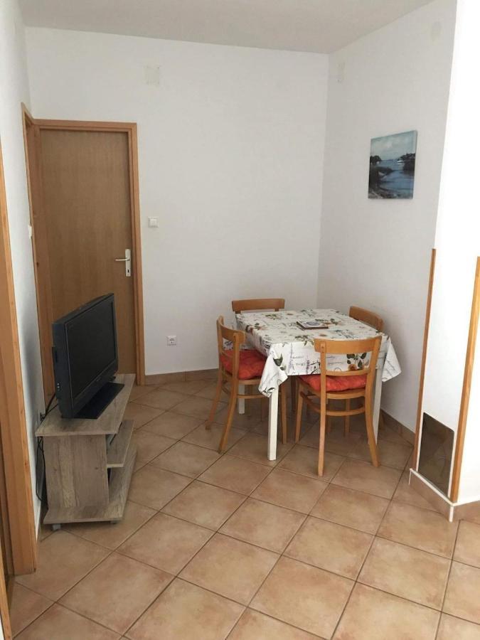 Apartmani Anita Малинська Екстер'єр фото